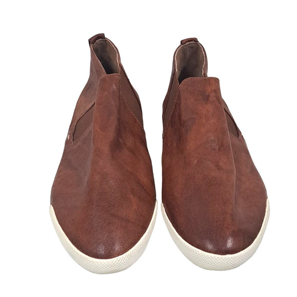 NEW Womens Melanie ChelseaFrye Leather Flats sz 9.5 - Picture 2 of 6